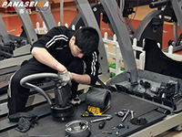 賽瑪告訴您：商用跑步機(jī)這樣保養(yǎng)才得當(dāng)！